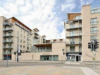 Appartamento The Park - Holyrood Road With Free Parking Edimburgo Esterno foto